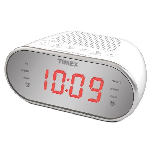Timed dual alarm AM / FM clock clock radio with battery backup - Picture 5 of 6